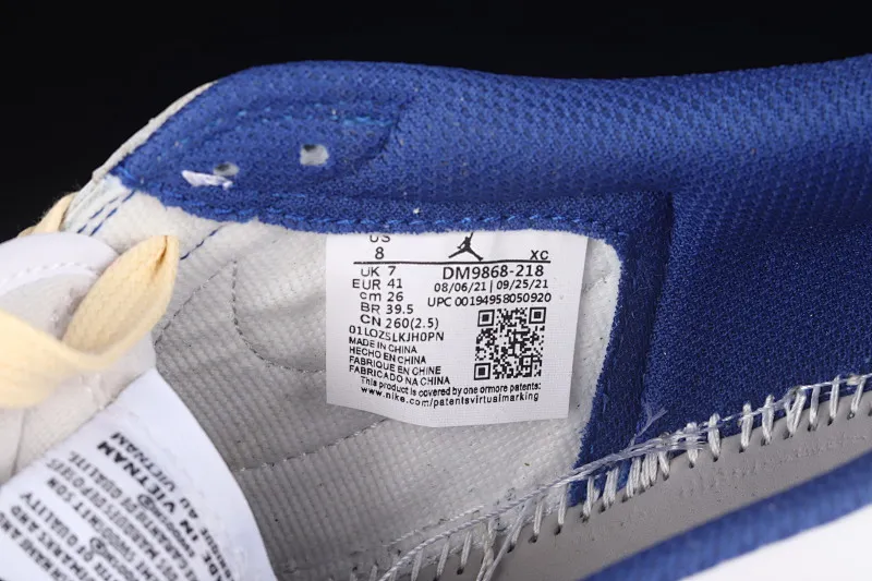 All categories Air Jordan Jordan series basketball shoes Air Jordan 1 Low Travis Scott x Air Jordan 1 Low AJ1 Joe 1 white and blue inverted low-top cultural sneakers DM9868-218